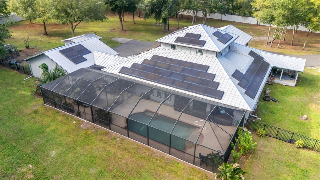 28042 Lindenhurst Drive, Wesley Chapel, FL 33544 Photo