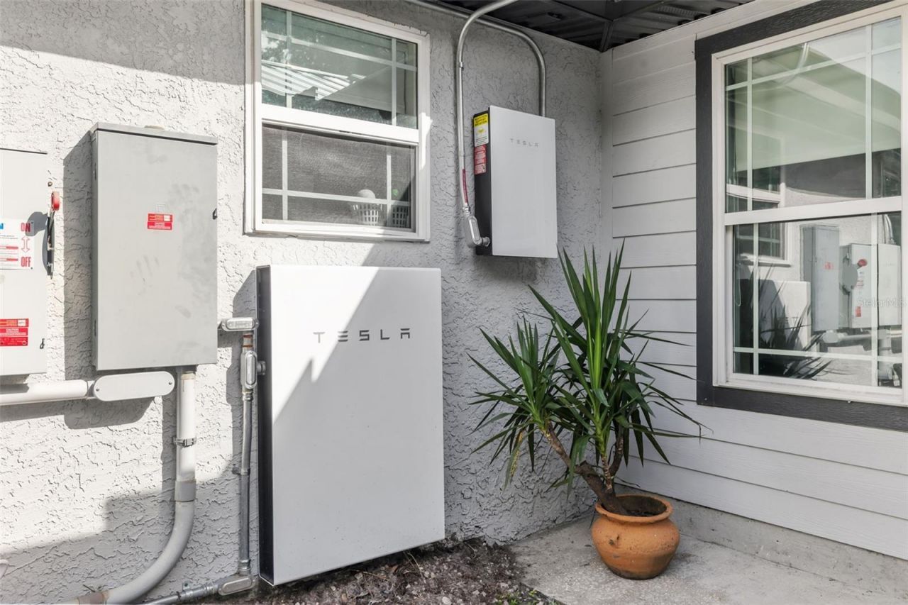 28042 Lindenhurst Drive, Wesley Chapel, FL 33544 Photo