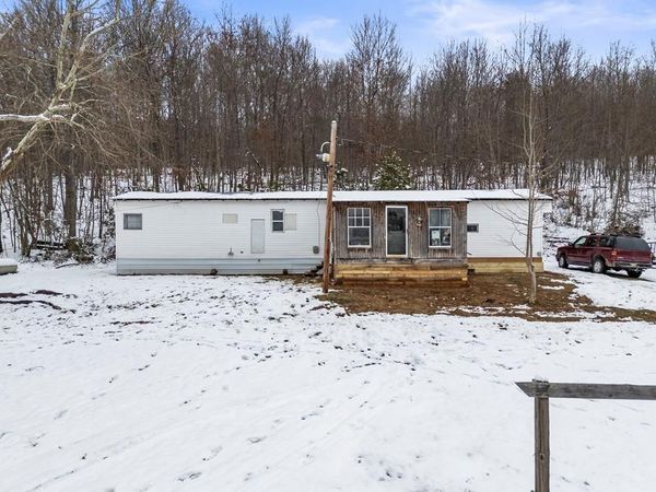 59 Elkart Road, Beaver, OH 45613