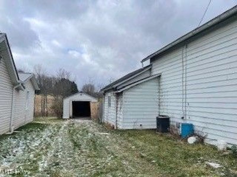 6234 Riggle Hill Road NE, Somerdale, OH 44678 Photo 2