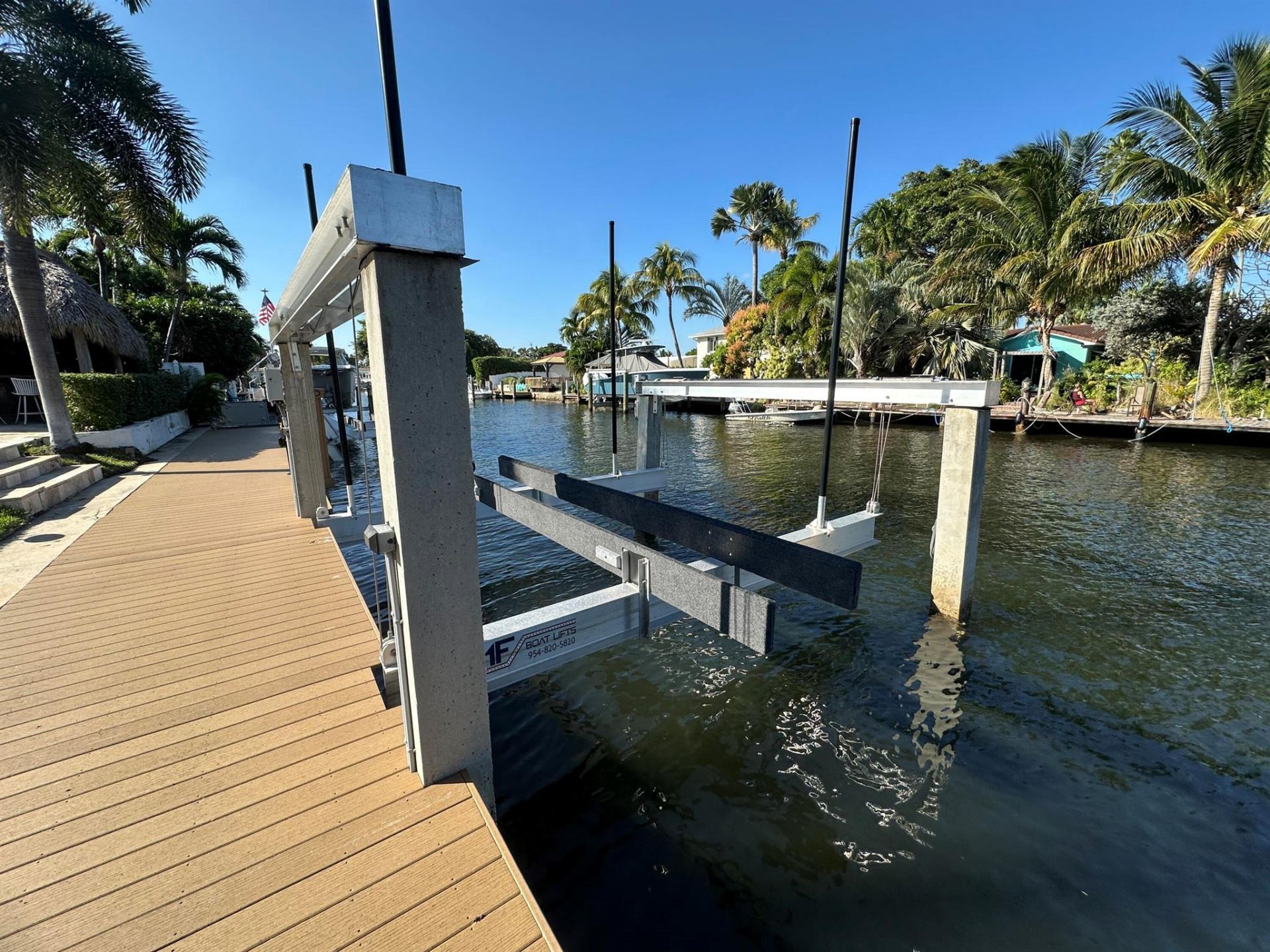 725 Shore Drive, Boynton Beach, FL 33435 Photo