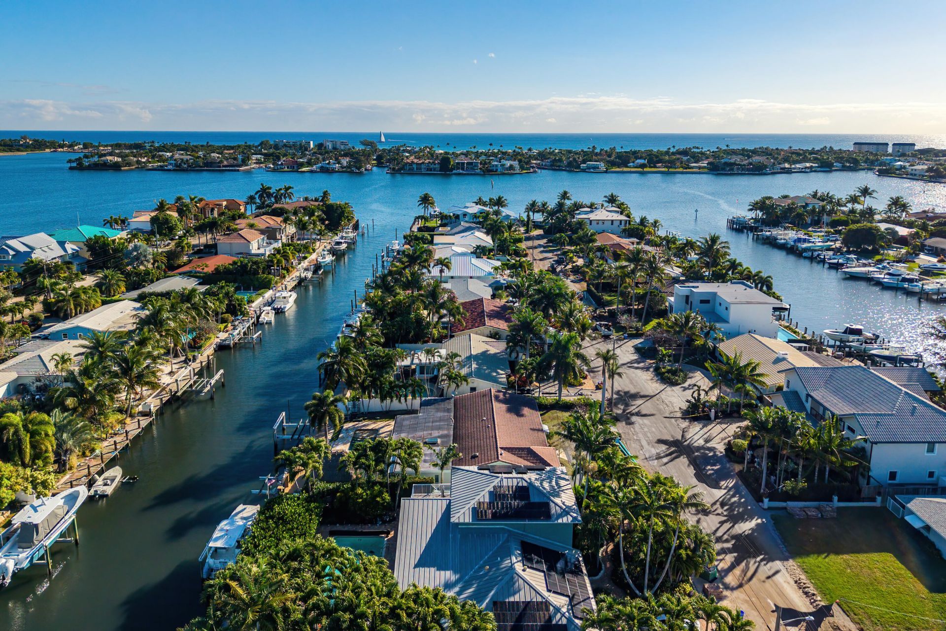 725 Shore Drive, Boynton Beach, FL 33435 Photo