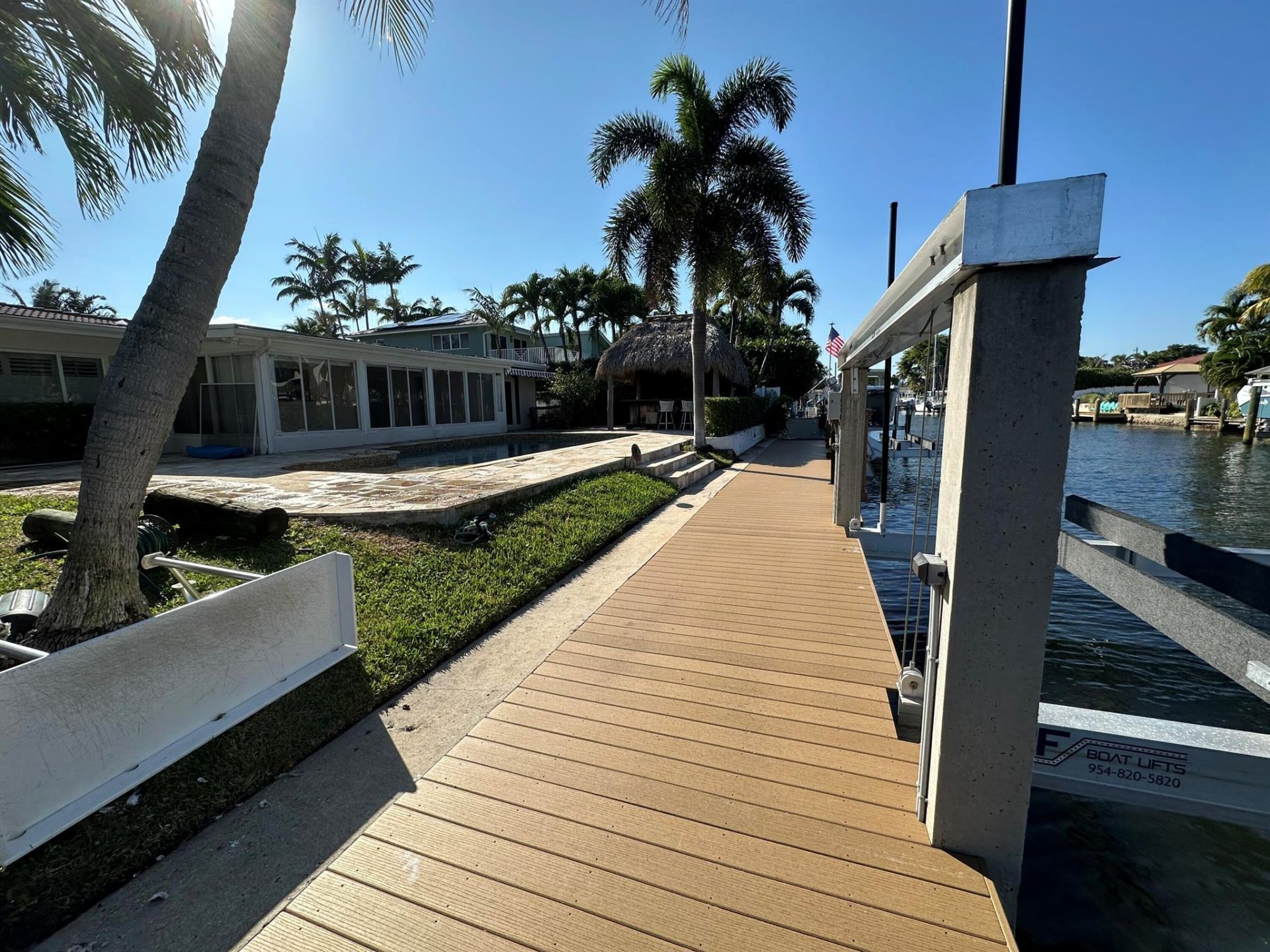 725 Shore Drive, Boynton Beach, FL 33435 Photo