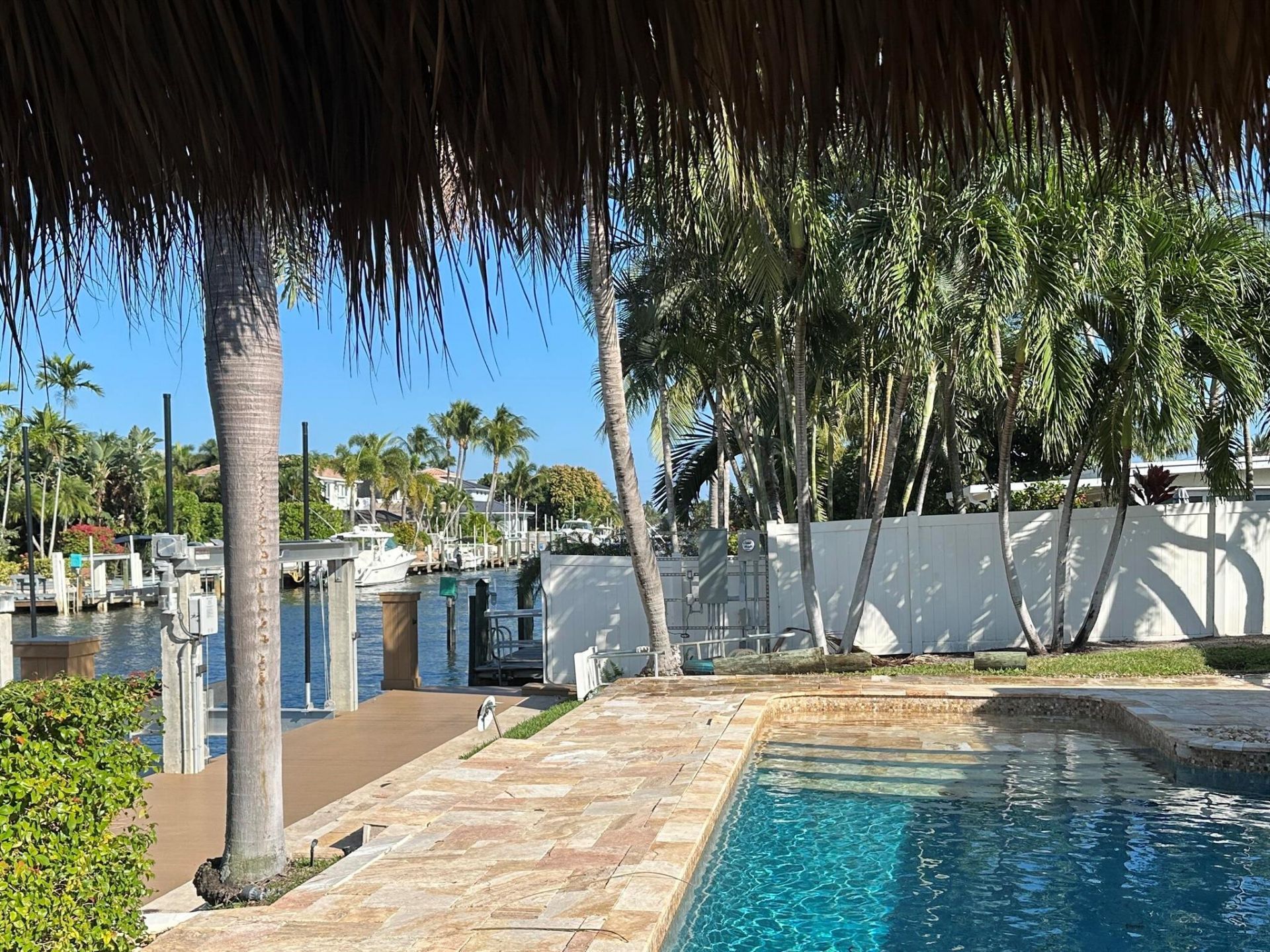 725 Shore Drive, Boynton Beach, FL 33435 Photo