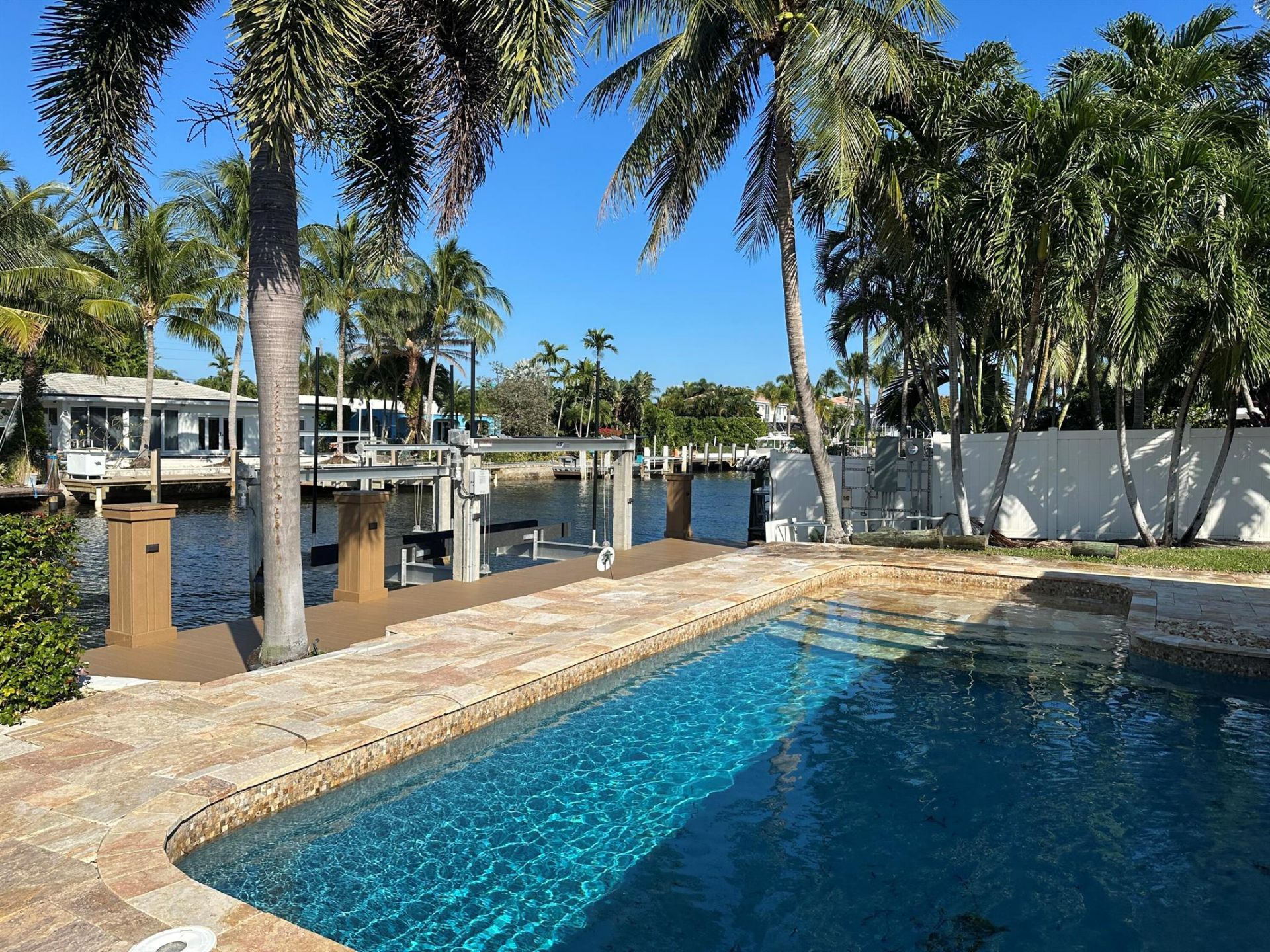 725 Shore Drive, Boynton Beach, FL 33435 Photo