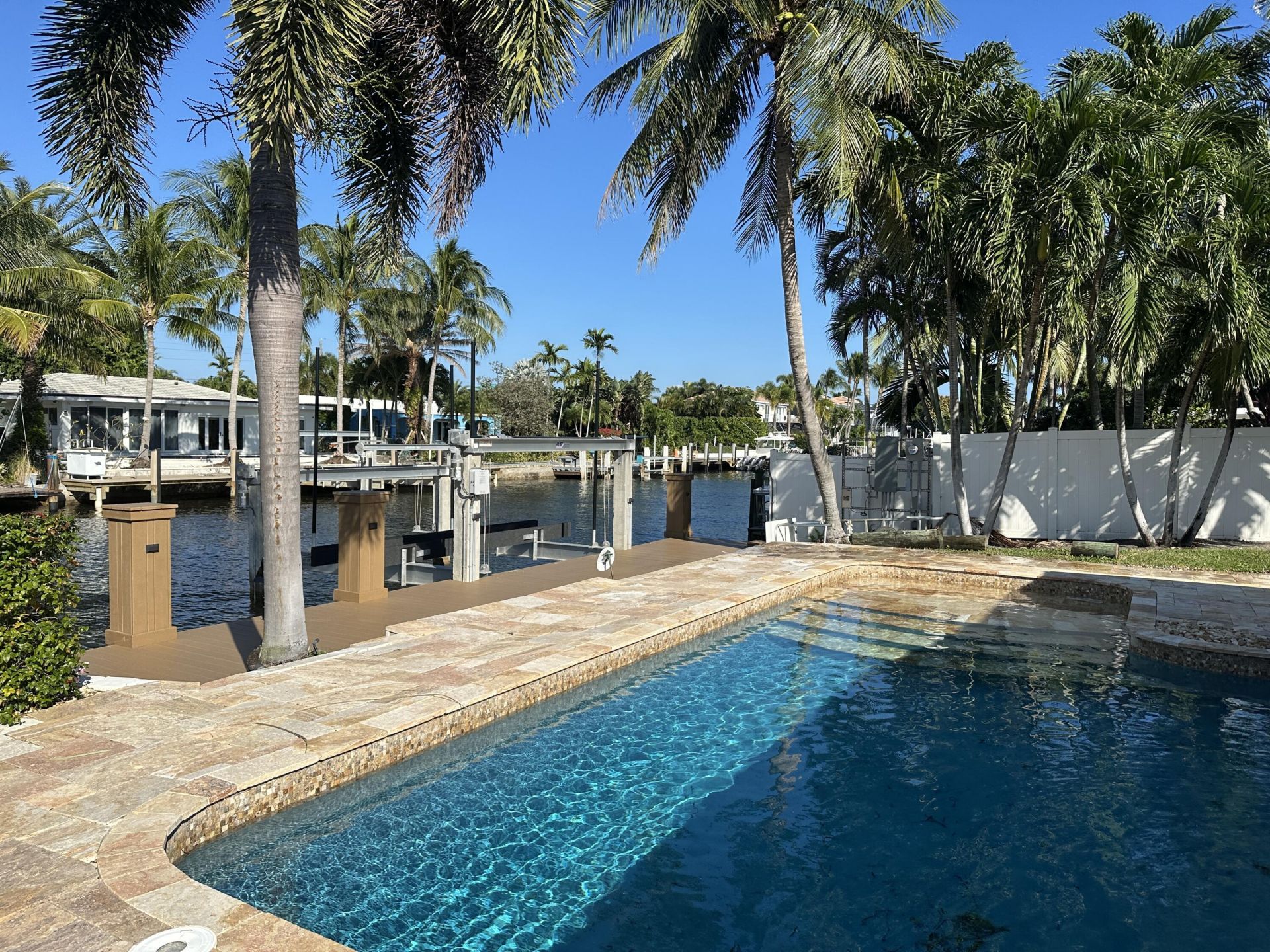 725 Shore Drive, Boynton Beach, FL 33435 Photo