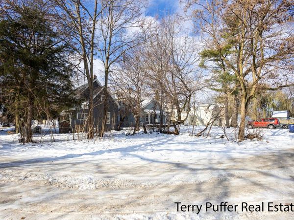 751 Park Street SW, Grand Rapids, MI 49504