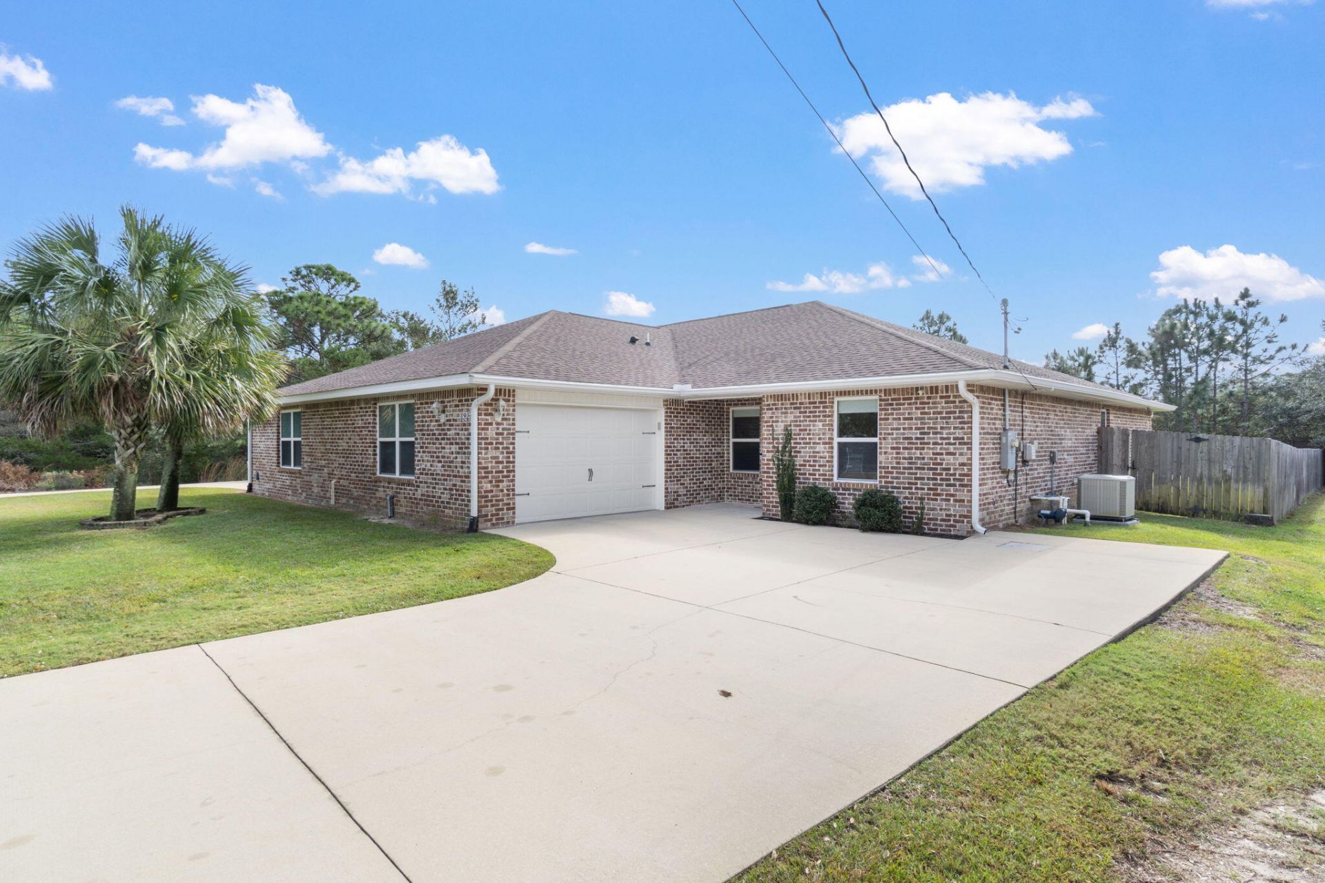 1827 Sundown Dr, Navarre, FL 32566 Main Photo