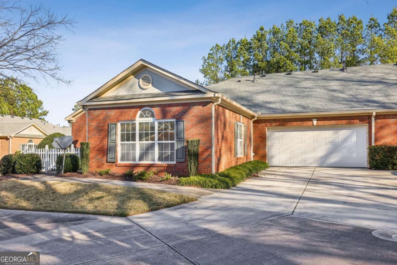 119 Holiday Road, Unit 1202, Buford, GA 30518 Main Photo