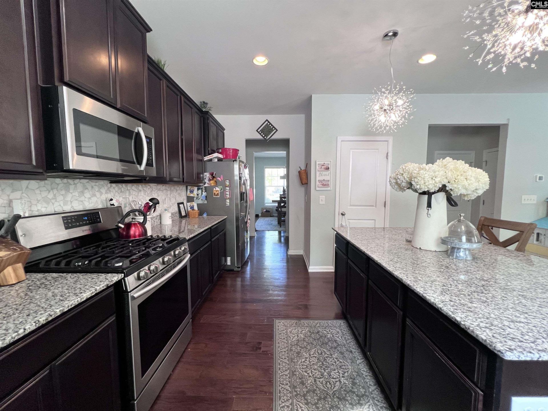 526 Litchfield Lane Photo 11