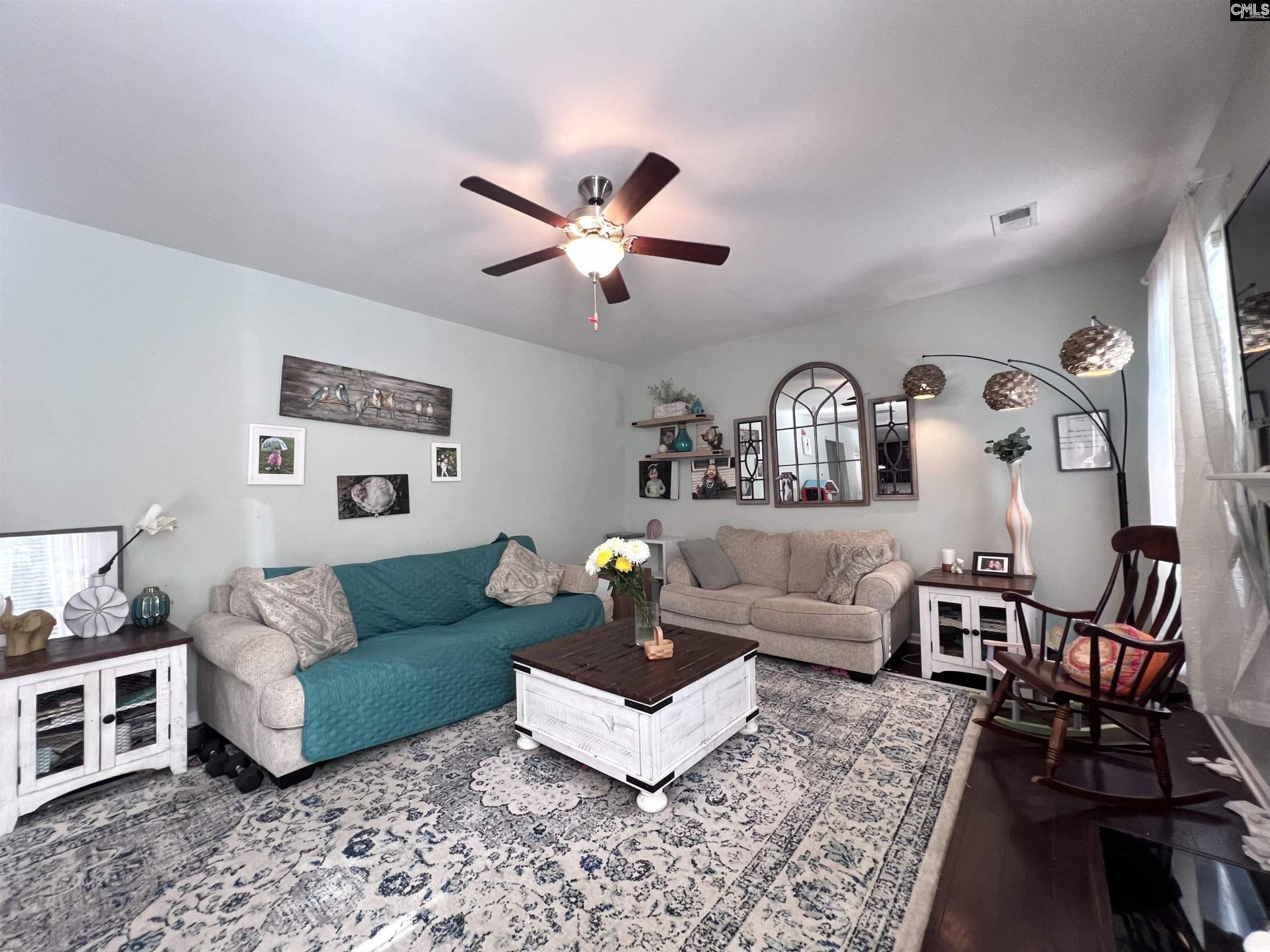 526 Litchfield Lane Photo 17