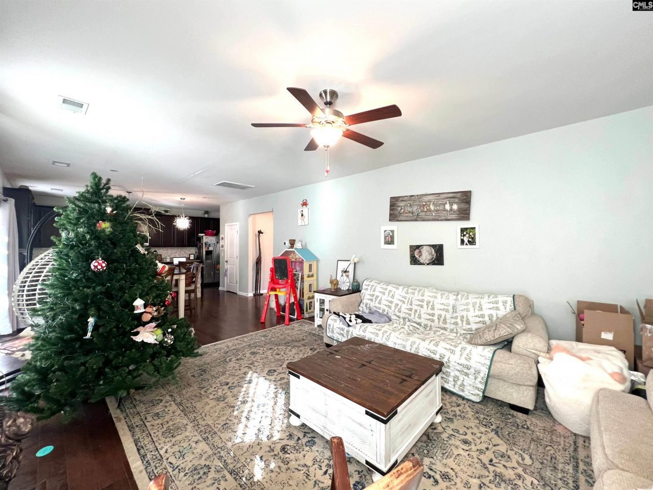 526 Litchfield Lane Photo 18