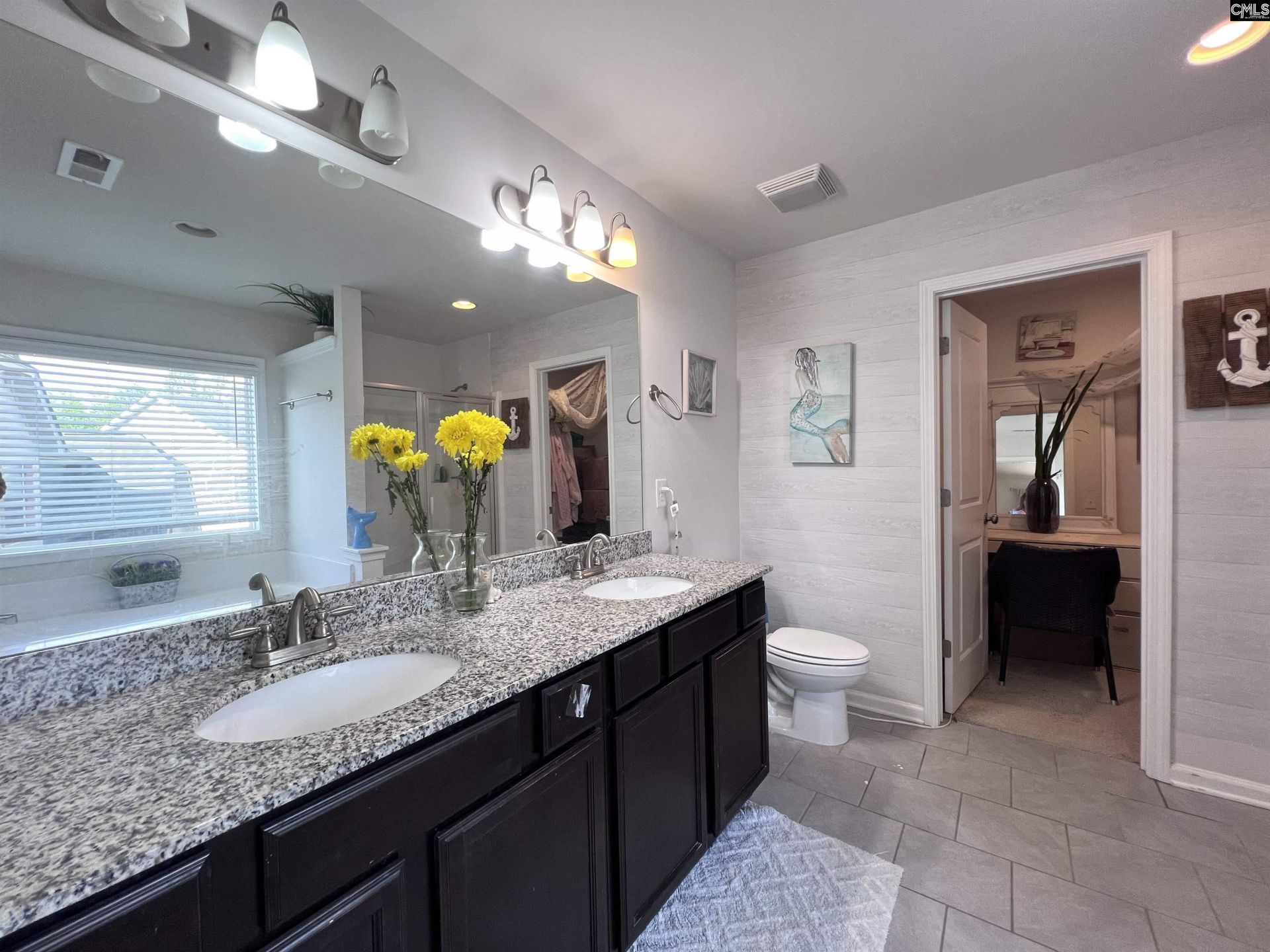 526 Litchfield Lane Photo 24