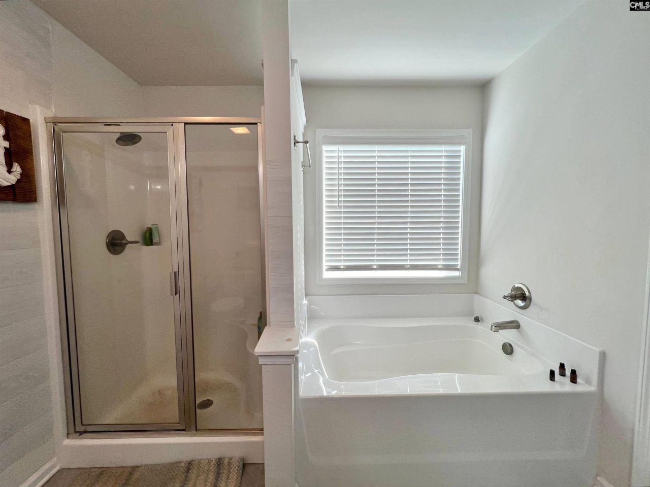 526 Litchfield Lane Photo 26