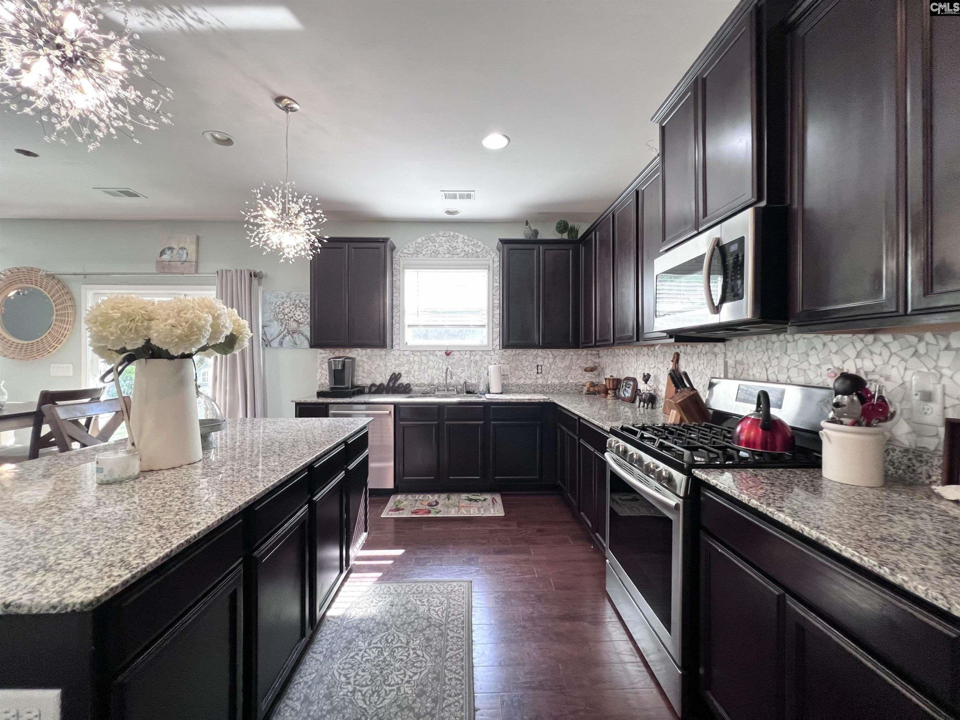 526 Litchfield Lane Photo 8