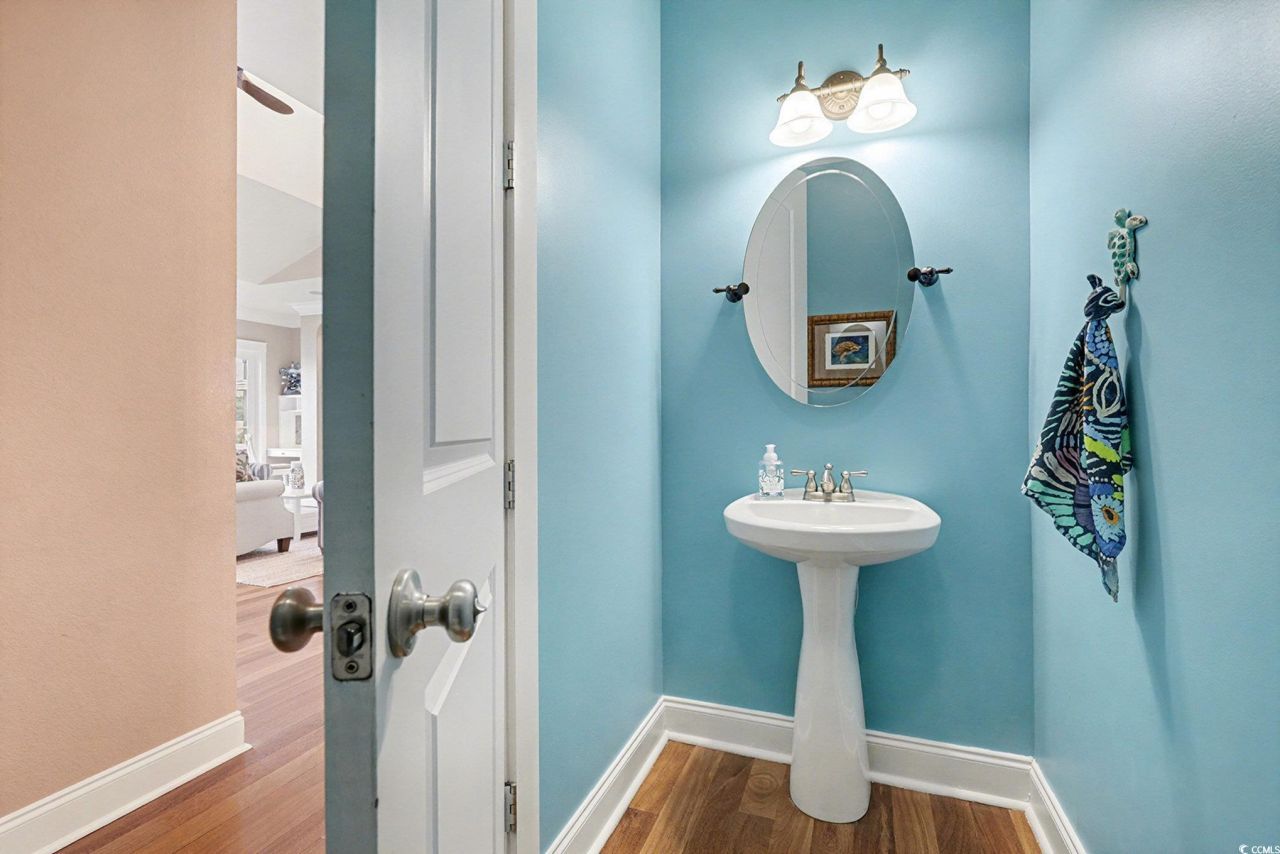 1710 Pond Rd. Photo 17