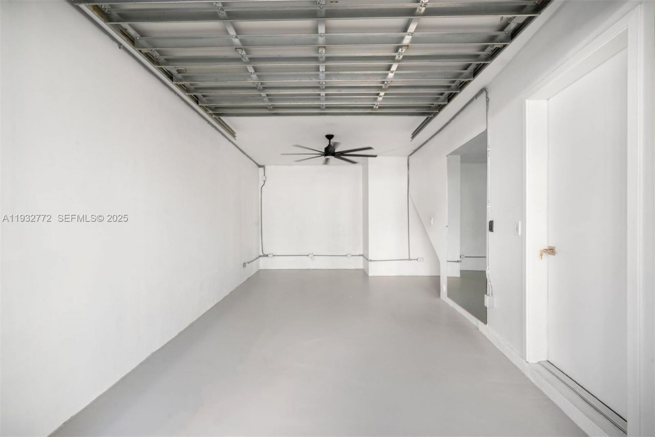 455 NE 39th St, Unit 202, Miami, FL 33137 Photo