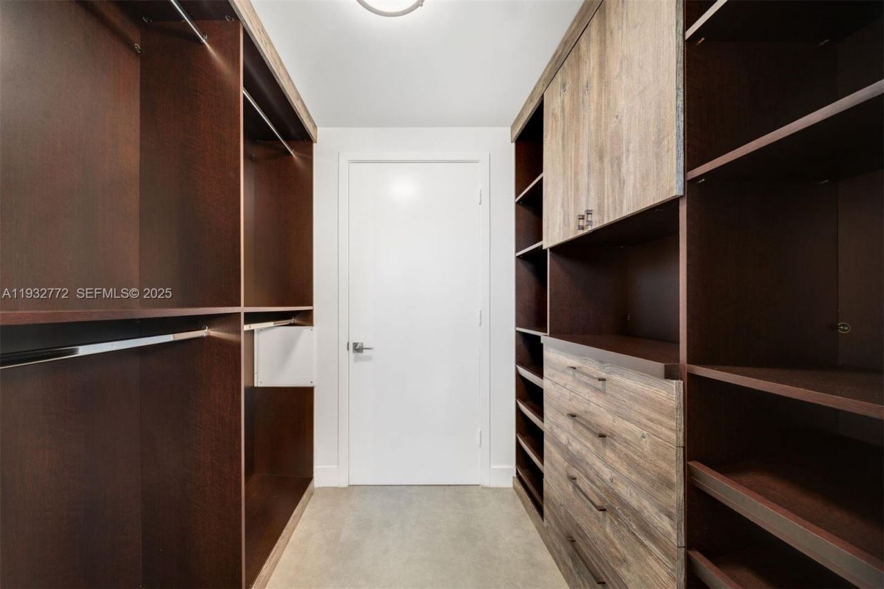 455 NE 39th St, Unit 202, Miami, FL 33137 Photo