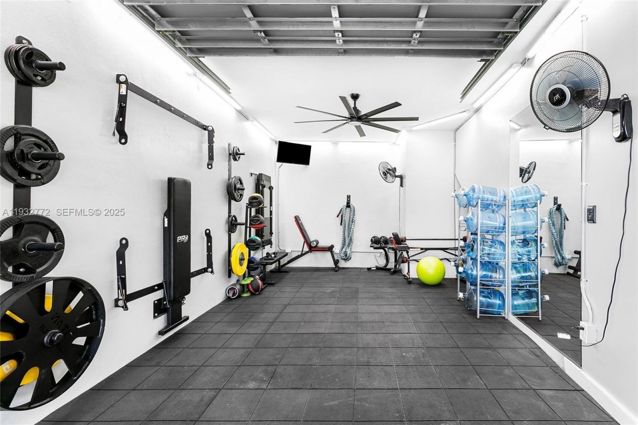 455 NE 39th St, Unit 202, Miami, FL 33137 Photo