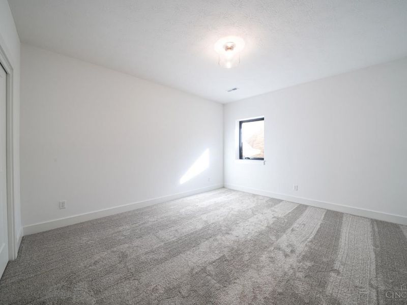 9155 Remy Ct, Clearcreek Twp., OH 45458 Photo 38