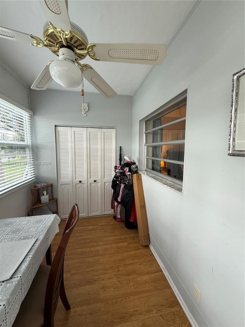 4270 NW 40th St , Unit 109, Lauderdale Lakes, FL 33319 Photo