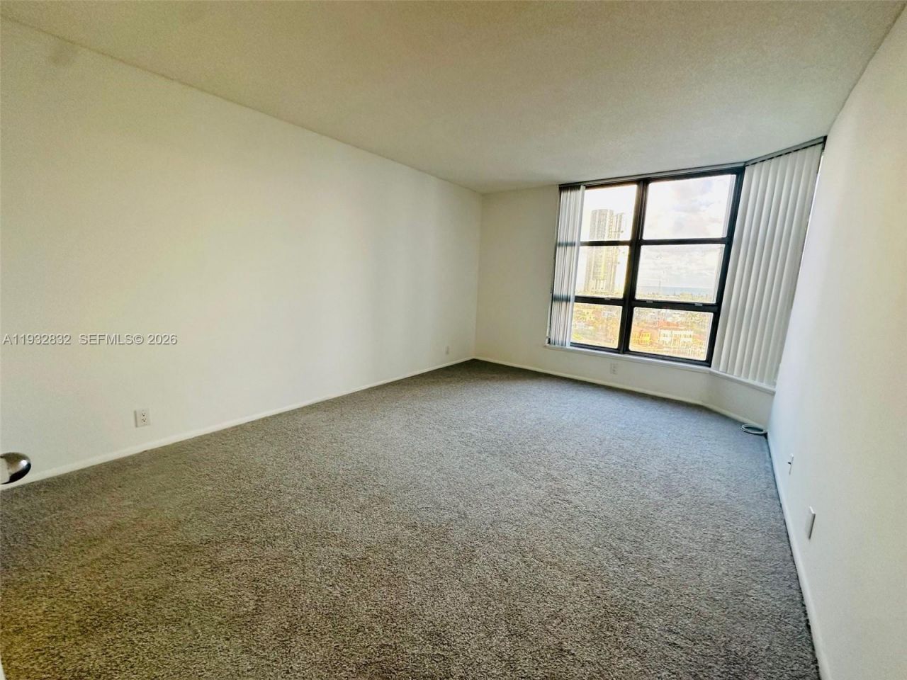 19101 NE 36th Ct, Unit 1409, Aventura, FL 33180 Photo