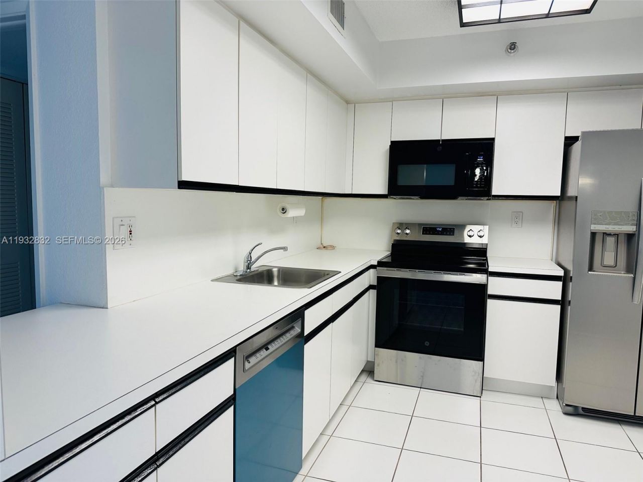 19101 NE 36th Ct, Unit 1409, Aventura, FL 33180 Photo