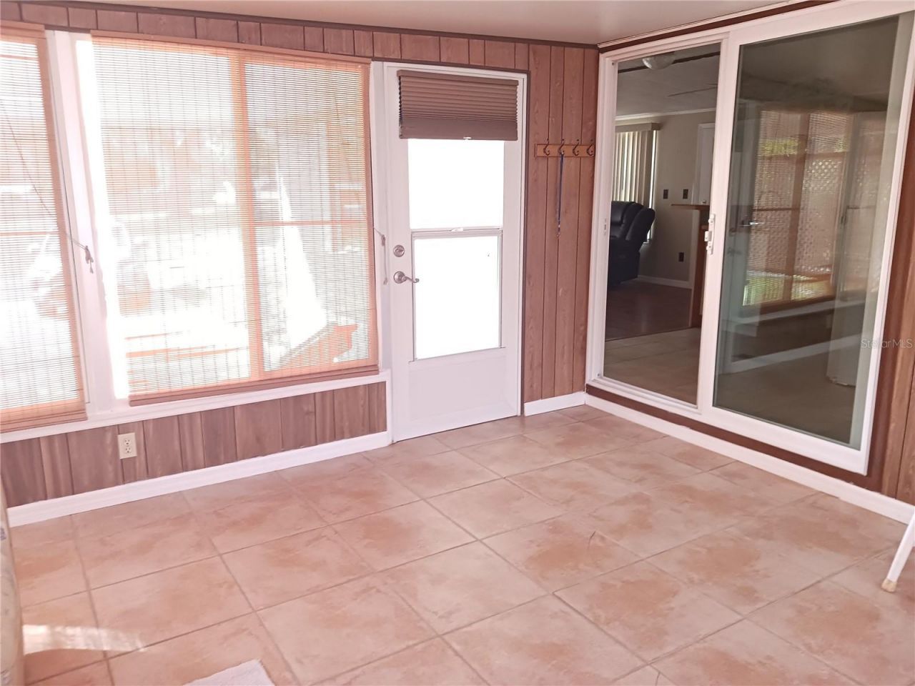 25624 Madison Street, Astatula, FL 34705 Photo