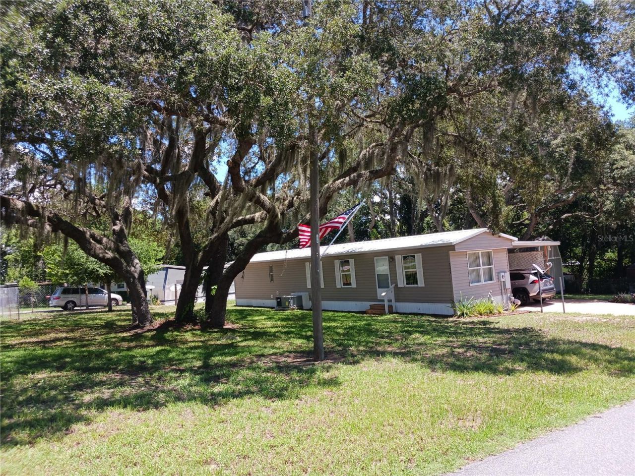 25624 Madison Street, Astatula, FL 34705 Photo
