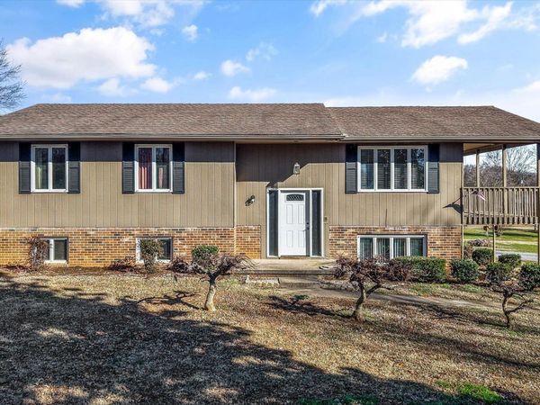 206 Alfred Mccammon Rd, Maryville, TN 37804