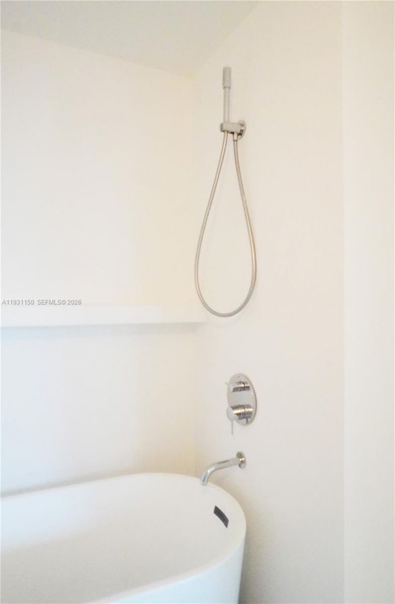 133 NE 2nd Ave, Unit 1608, Miami, FL 33132 Photo