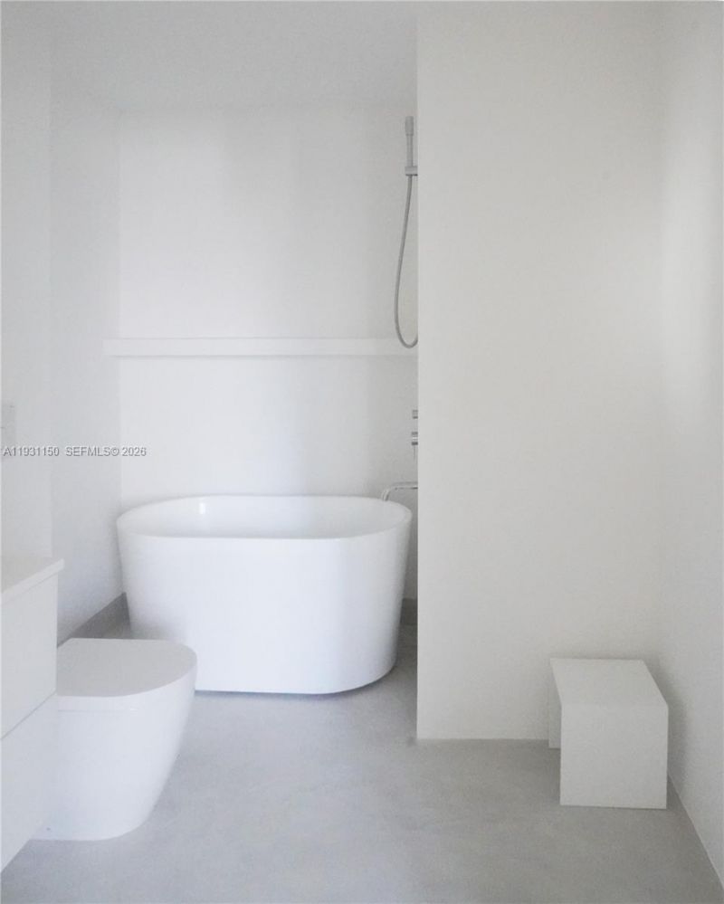 133 NE 2nd Ave, Unit 1608, Miami, FL 33132 Photo