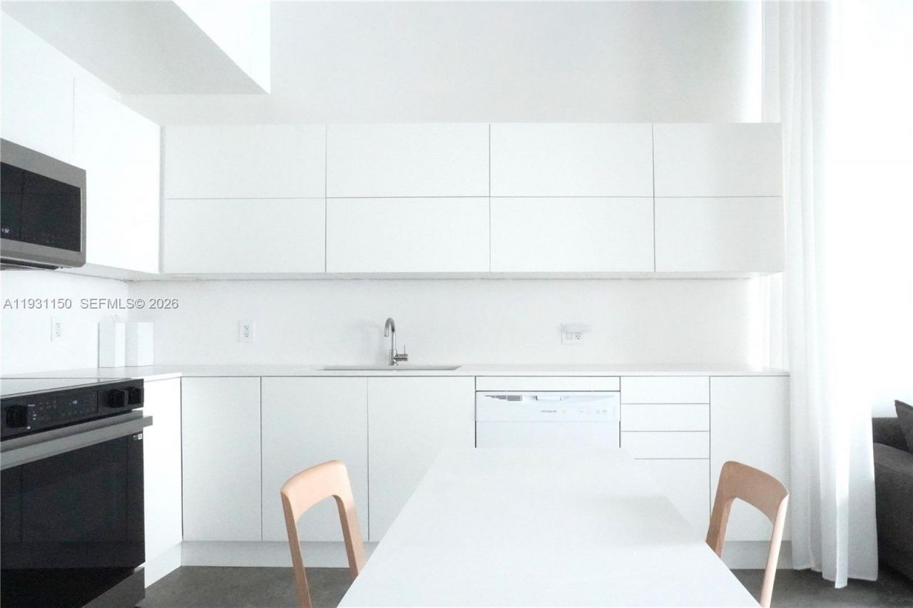 133 NE 2nd Ave, Unit 1608, Miami, FL 33132 Photo