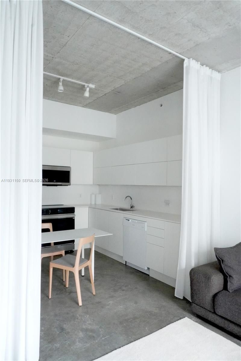 133 NE 2nd Ave, Unit 1608, Miami, FL 33132 Photo