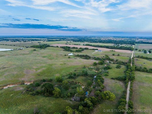 170 Ash Road , Morris, OK 74445