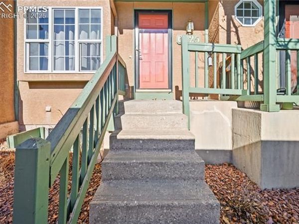 6225 Colony Circle, Colorado Springs, CO 80919