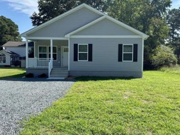 157 CURRIOMAN DRIVE, MONTROSS, VA 22520