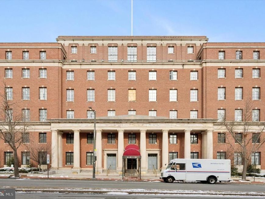 1601 00 Spring Garden Street, Unit 205, Philadelphia, PA 19130 Main Photo