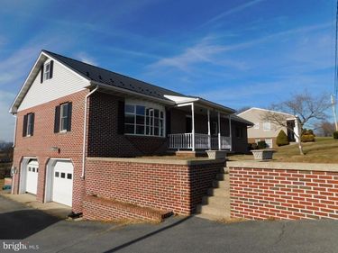 315 CHERRY LANE DRIVE, CHAMBERSBURG, PA 17202