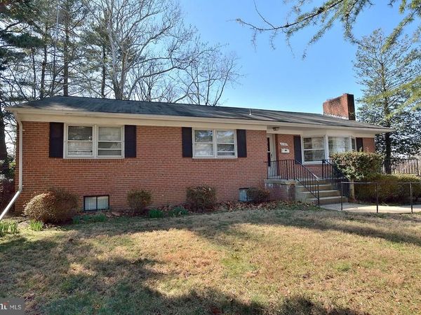 6149 LOCH RAVEN DRIVE, MCLEAN, VA 22101