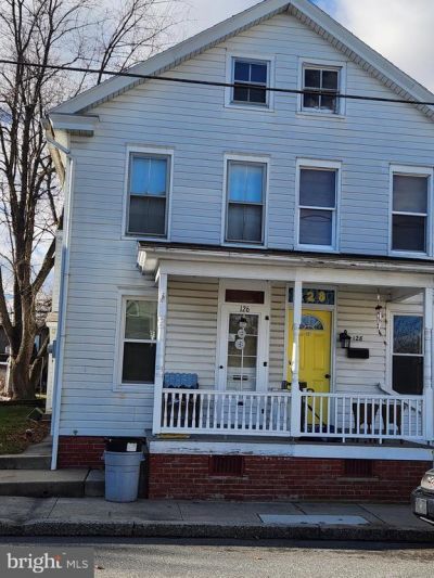 126 N Charlotte Street, Manheim, PA 17545 Main Photo