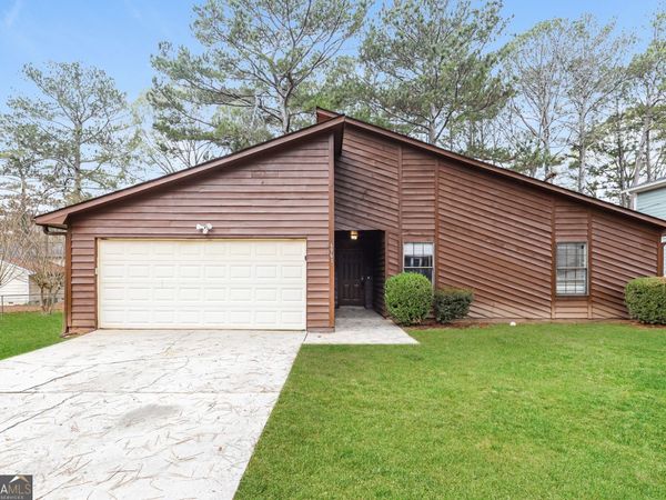 6961 Apache Lane, Riverdale, GA 30274