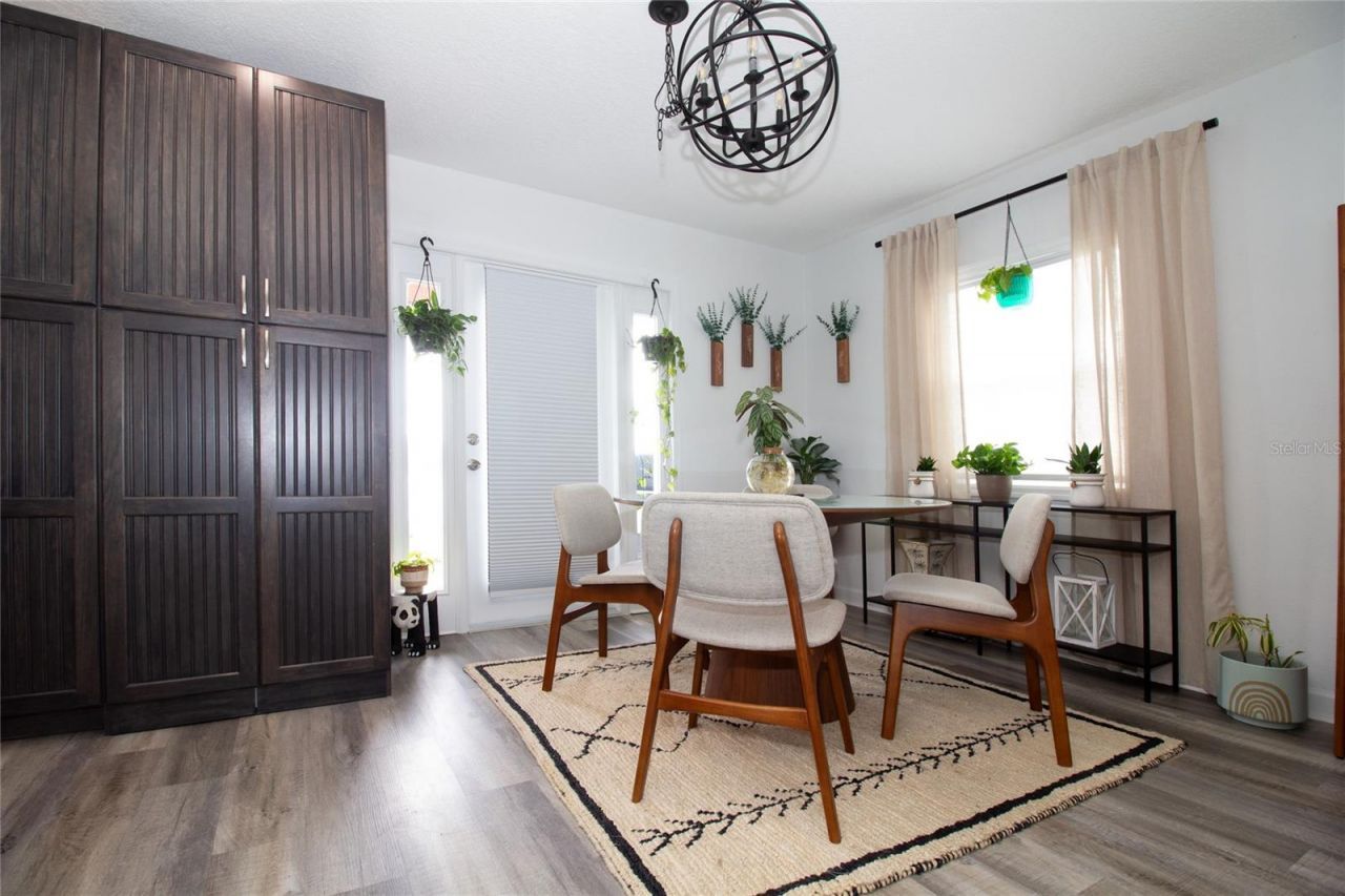 5129 SE Salmon Drive Se, Unit A, Saint Petersburg, FL 33705 Photo