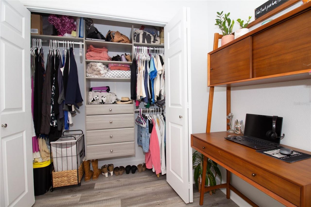 5129 SE Salmon Drive Se, Unit A, Saint Petersburg, FL 33705 Photo