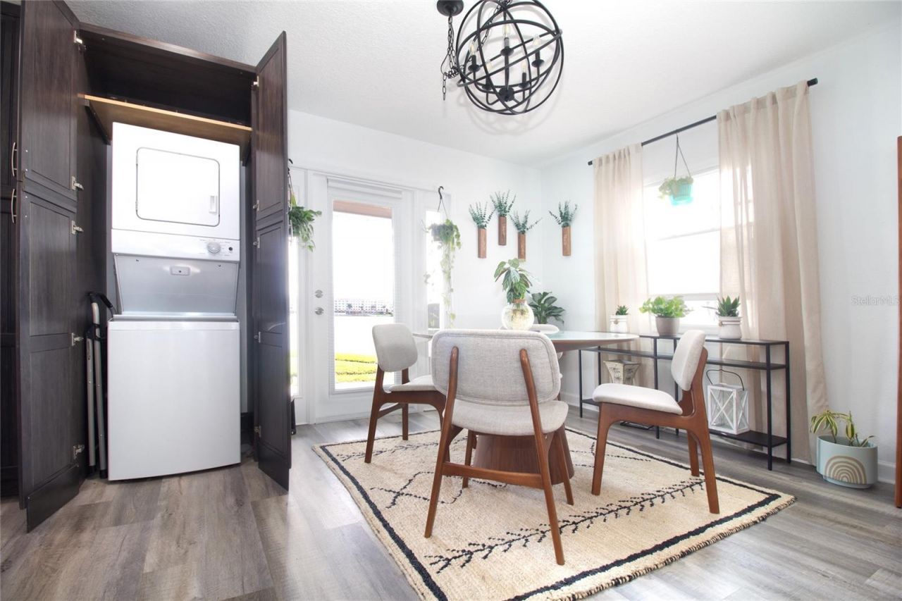 5129 SE Salmon Drive Se, Unit A, Saint Petersburg, FL 33705 Photo