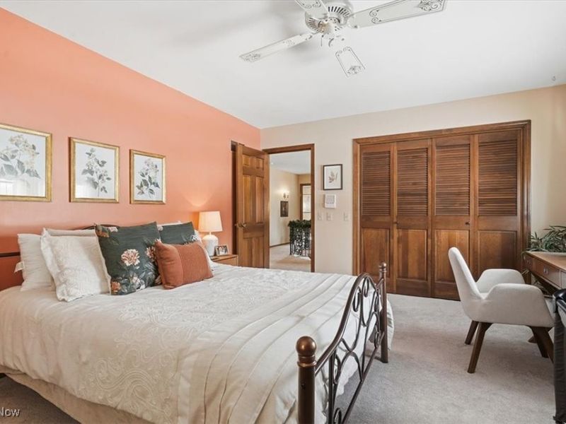 310 Tonawanda Trail SW, Hartville, OH 44632 Photo 23