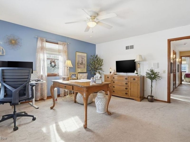 310 Tonawanda Trail SW, Hartville, OH 44632 Photo 25