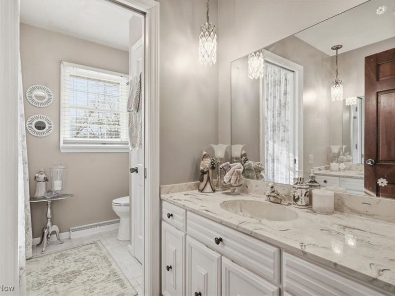 310 Tonawanda Trail SW, Hartville, OH 44632 Photo 27