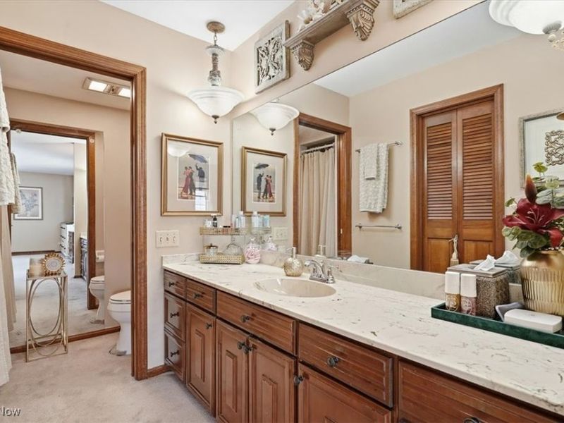 310 Tonawanda Trail SW, Hartville, OH 44632 Photo 32