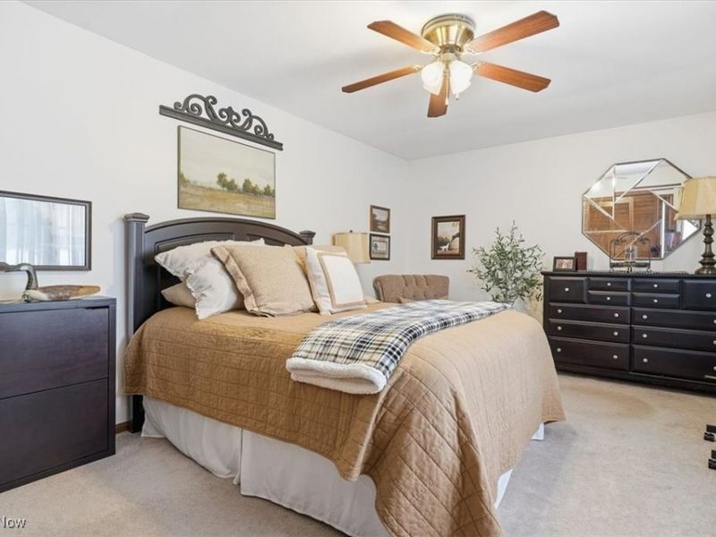 310 Tonawanda Trail SW, Hartville, OH 44632 Photo 34